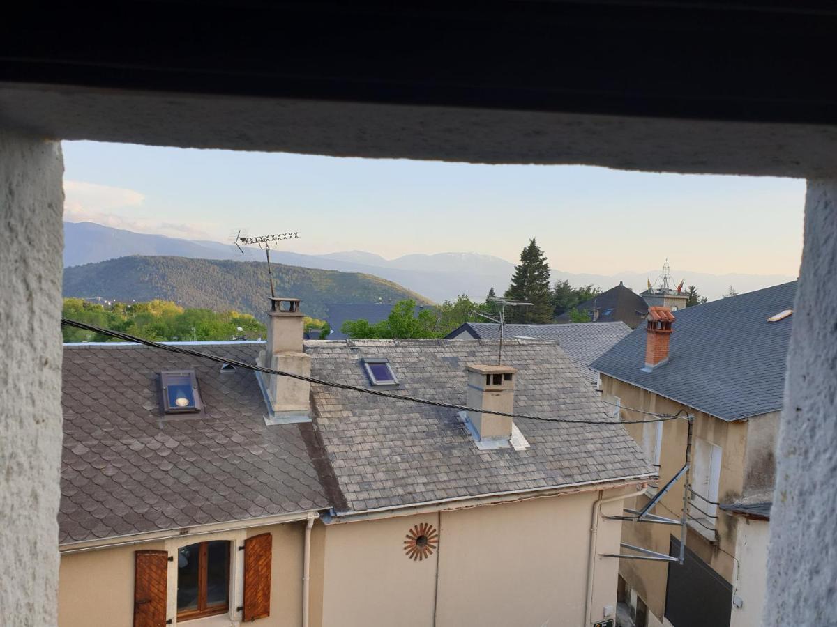 Hotel La Petite Chapelle Font-Romeu-Odeillo-Via Exterior foto