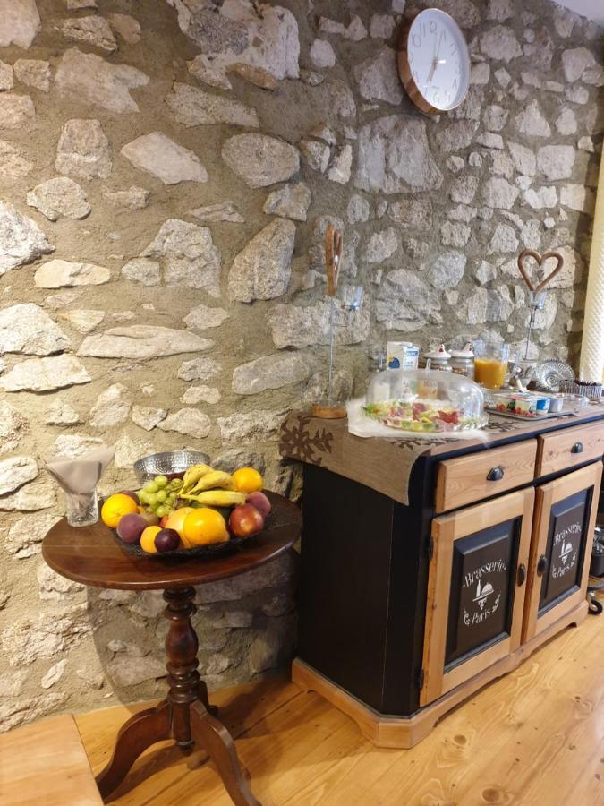 Hotel La Petite Chapelle Font-Romeu-Odeillo-Via Exterior foto