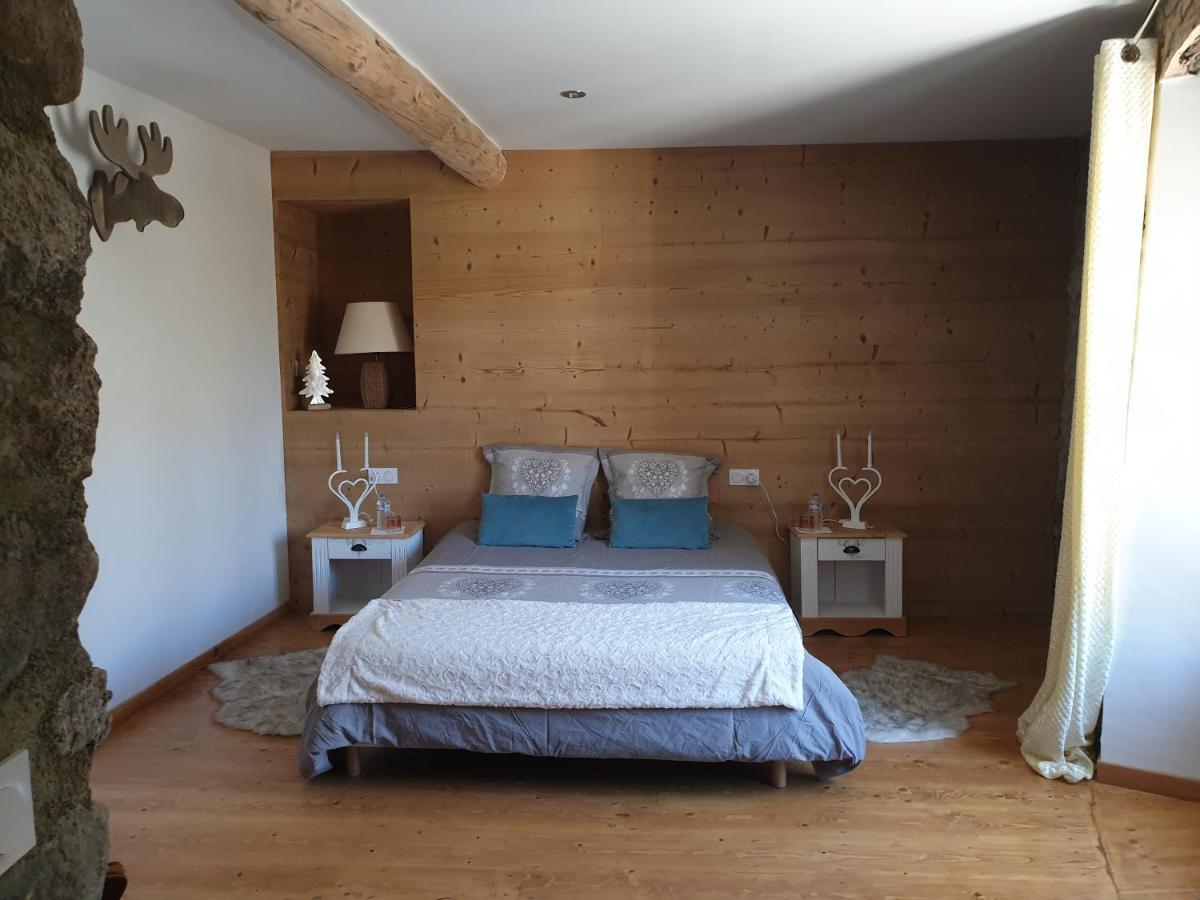 Hotel La Petite Chapelle Font-Romeu-Odeillo-Via Exterior foto