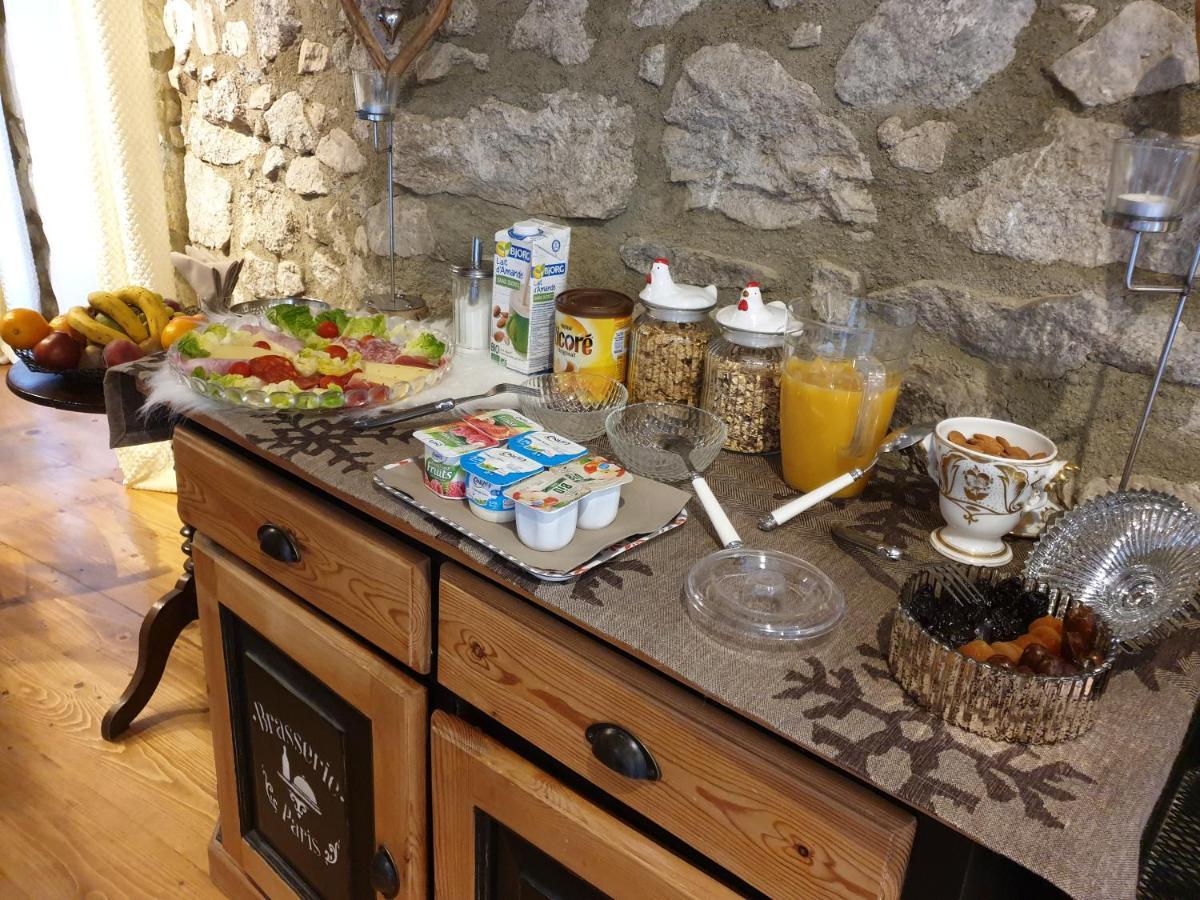 Hotel La Petite Chapelle Font-Romeu-Odeillo-Via Exterior foto