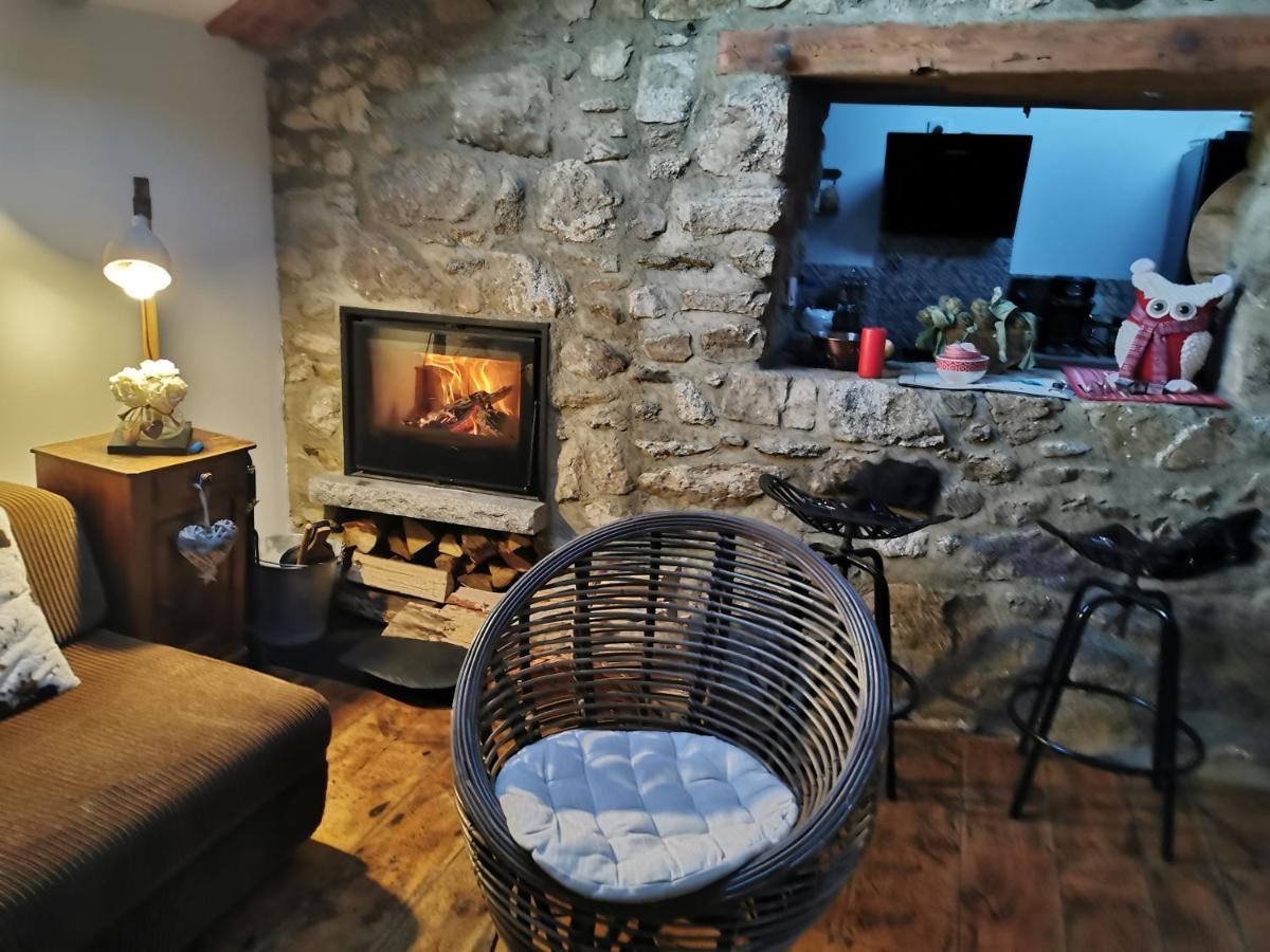 Hotel La Petite Chapelle Font-Romeu-Odeillo-Via Exterior foto
