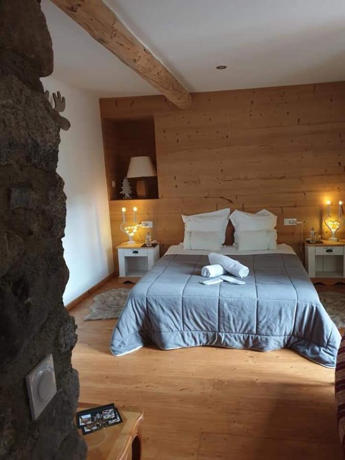 Hotel La Petite Chapelle Font-Romeu-Odeillo-Via Exterior foto